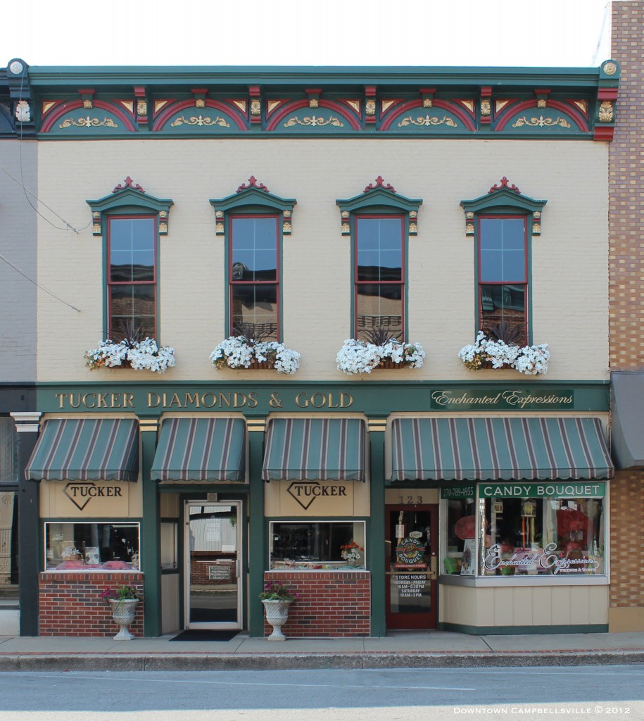 Tucker – Downtown Campbellsville